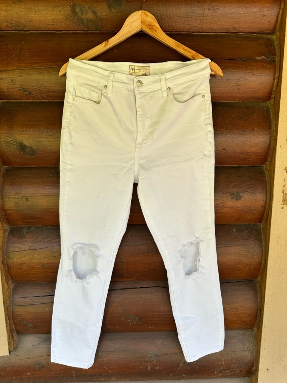 Free People White Summer Slim Distressed Jeans